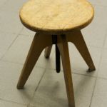 909 8245 STOOL